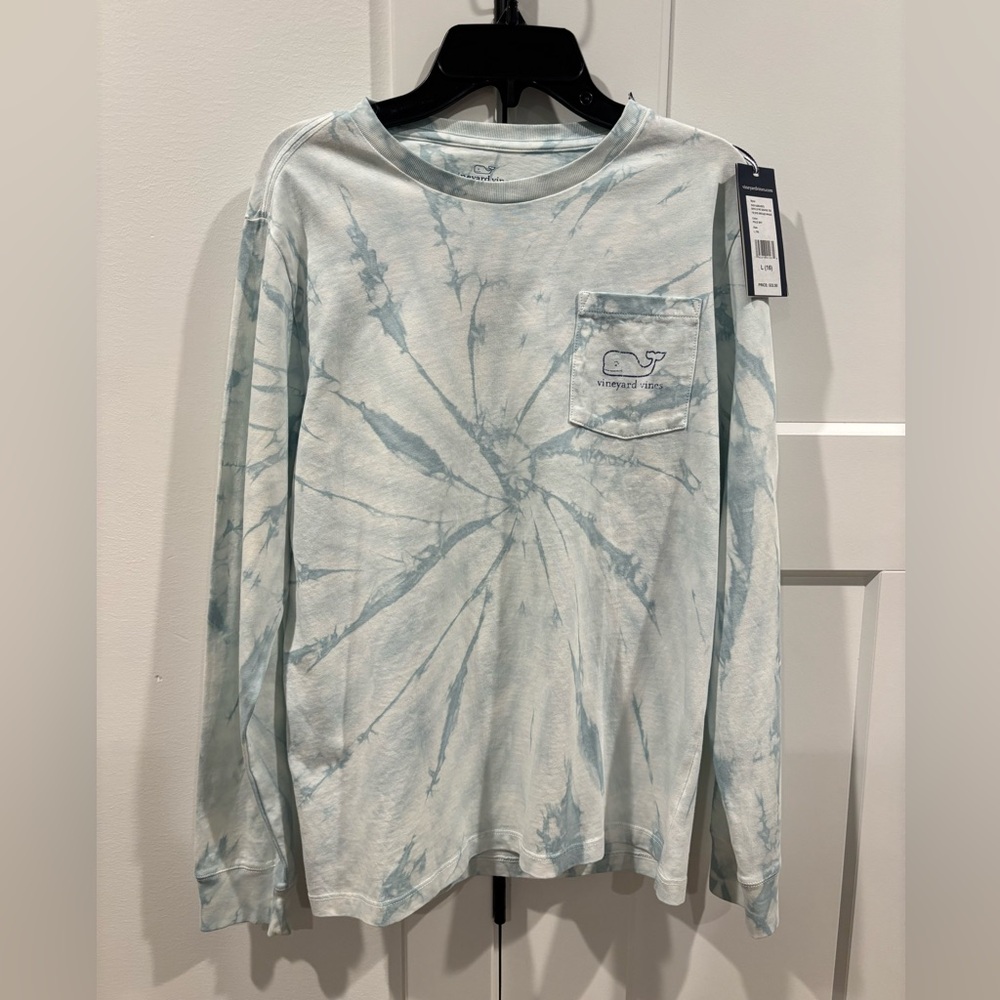 Vineyard Vines Light Blue Tie-Dye Long sleeve Shirt with Pocket